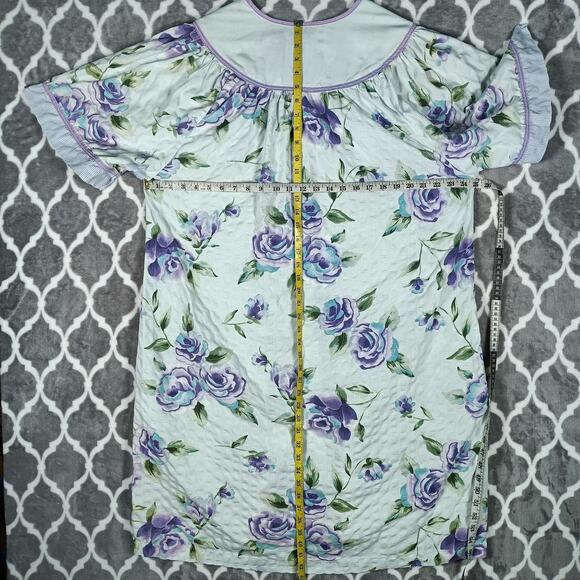 Vintage Crowntuft Housecoat XL Purple Floral Snap Front Duster Smock Pockets - Picture 4 of 11